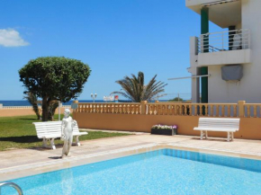 Alojamiento acogedor con terraza y jardín, Dénia